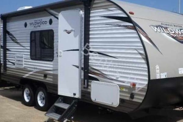 Gloria's Forest River Travel Trailer