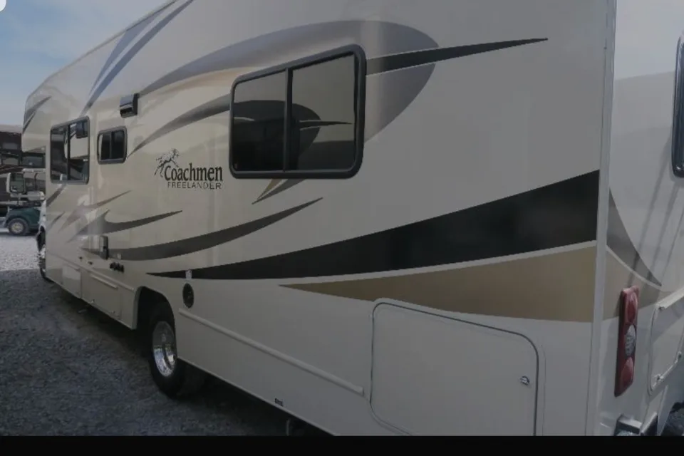 Scot's Coachman Freelander Class C