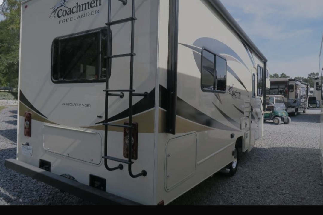 Scot's Coachman Freelander Class C