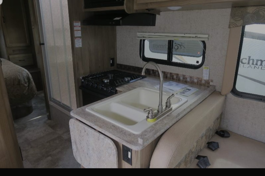 Scot's Coachman Freelander Class C