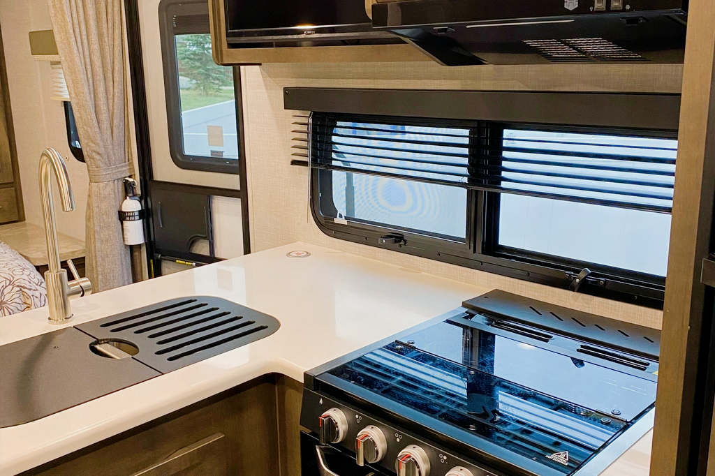 2021 Rockwood Mini Lite Travel Trailer