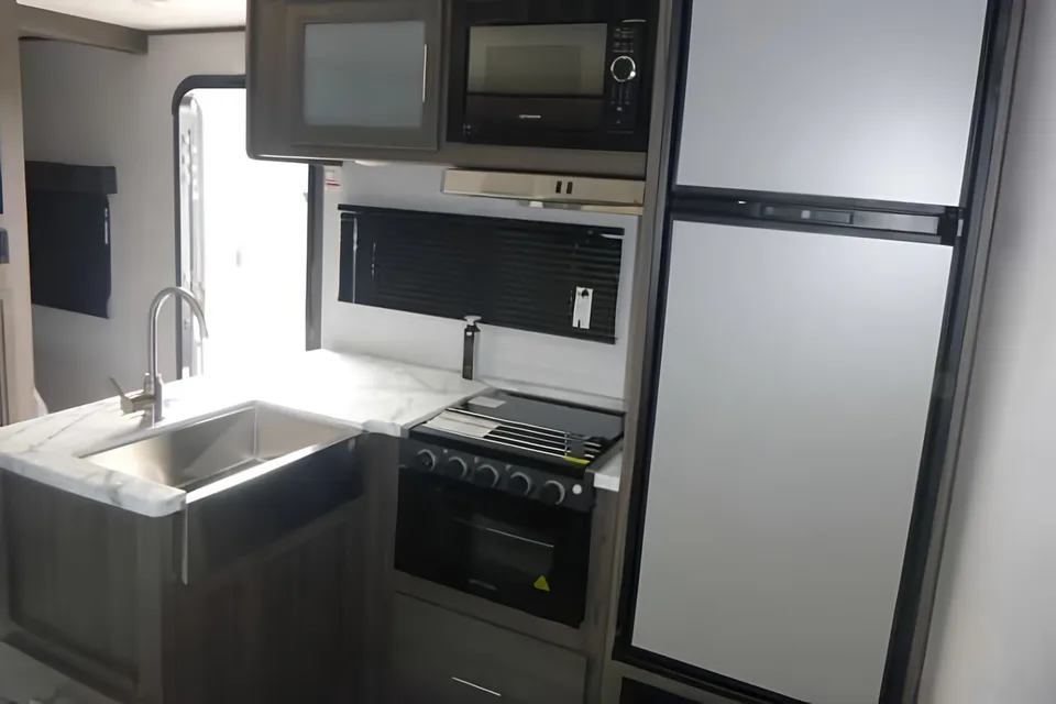 Dejong Kodiak 283BHSL Travel Trailer