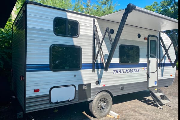 Karly's Super stunning new RV