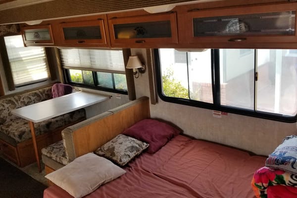Fleetwood Flair Class A Bus