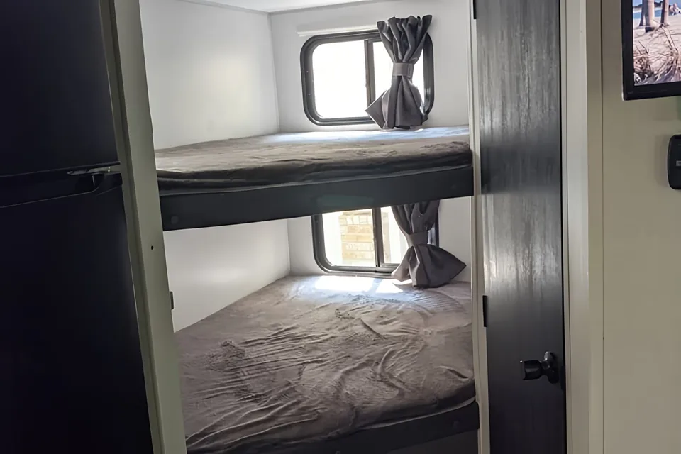 2021 Premium  Wildwood FSX Travel Trailer