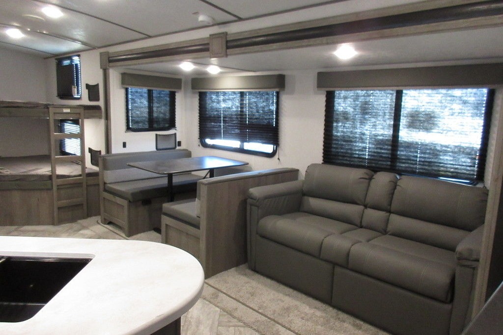 [19] Stress Free RVs - 2021 - XL Bunkhouse Springdale luxury