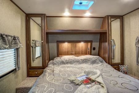 Available to deliver to your campground - luxurious 2 private bedrooms 3 slides sleeps 6-8