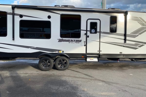 Robert's Grand Design Momentum Toy Hauler
