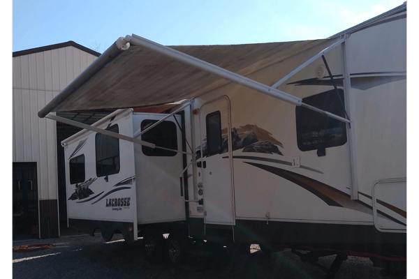 JOHN's 2013 Prime Time RV LaCrosse Travel Trailer