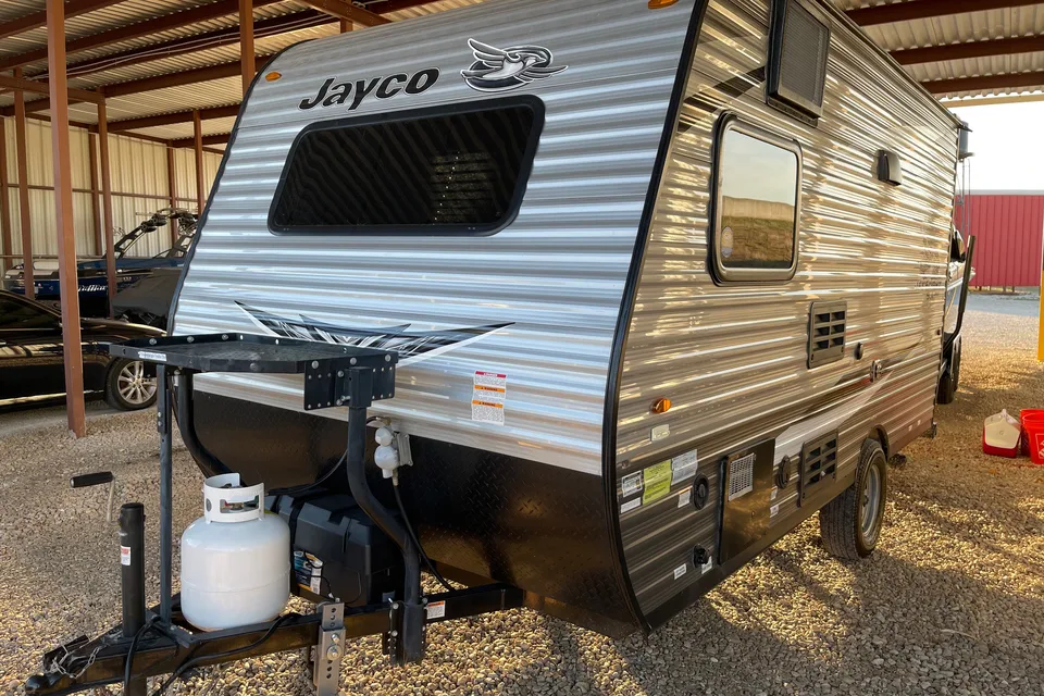 The Little Giant! Jayco 154BH