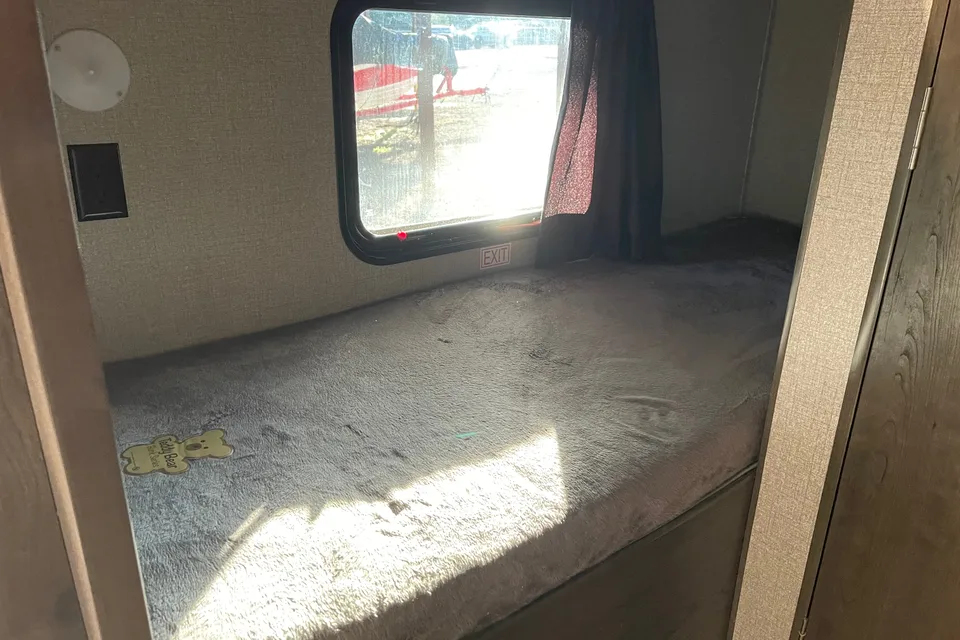 The Little Giant! Jayco 154BH