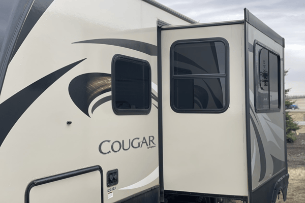 Tom and Christine's Keystone Cougar Travel Trailer