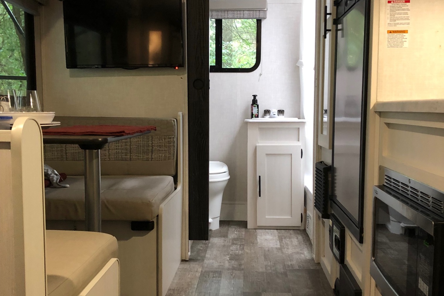 "Couples Retreat" R-Pod 192 Travel Trailer