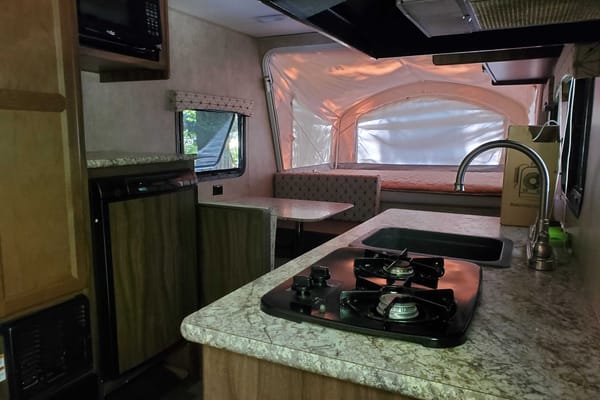 Glamper Camper