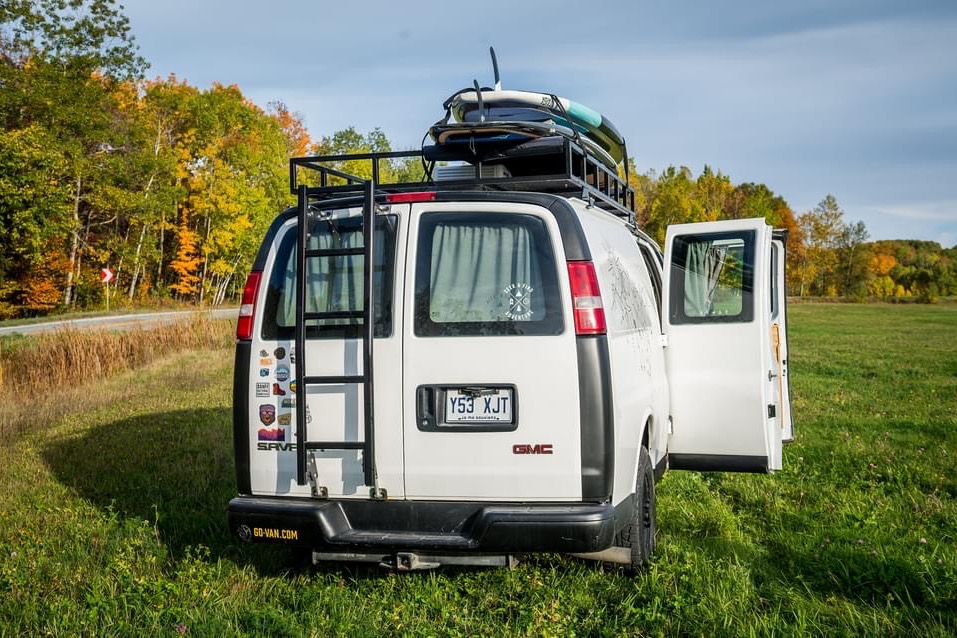 Karine GMC  Savana Classe B