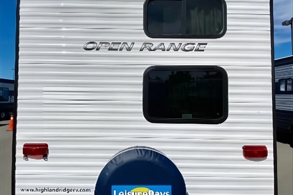 Ranger 2 - Great family layout - Modern Décor With Double Bunks!!