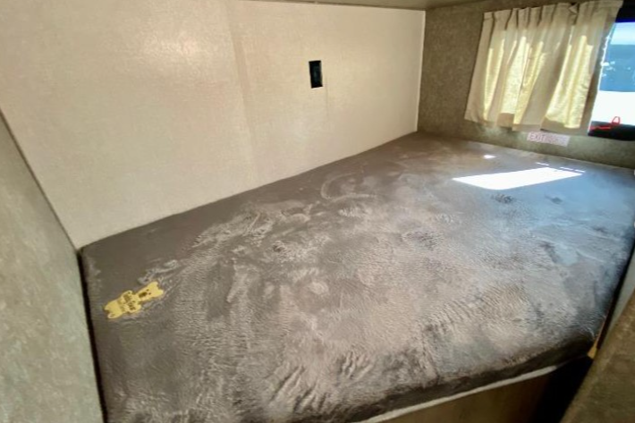 Ranger 2 - Great family layout - Modern Décor With Double Bunks!!