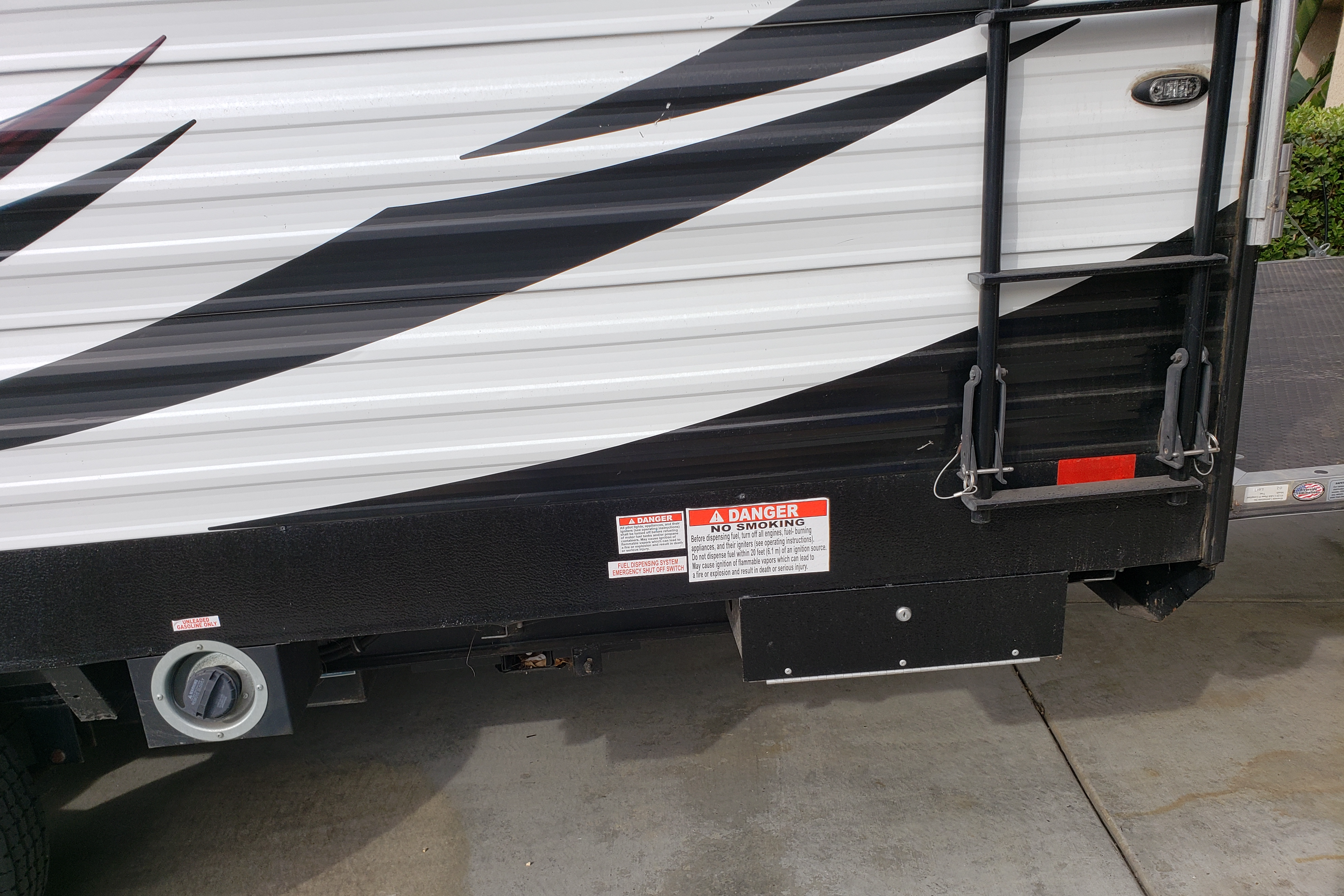 2017 Forest River Shockwave  Toy Hauler 