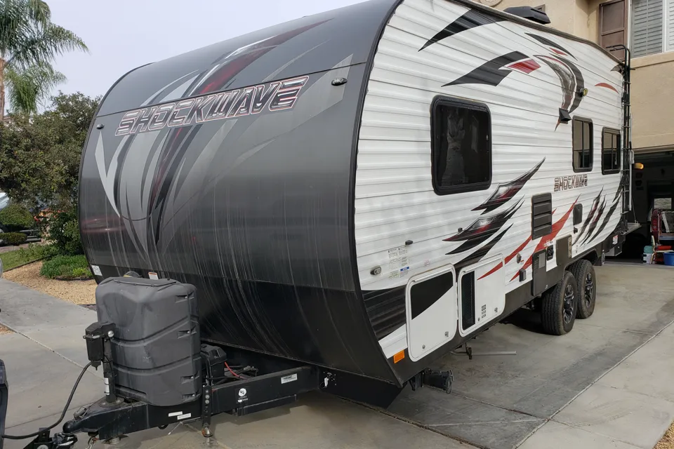 2017 Forest River Shockwave  Toy Hauler 