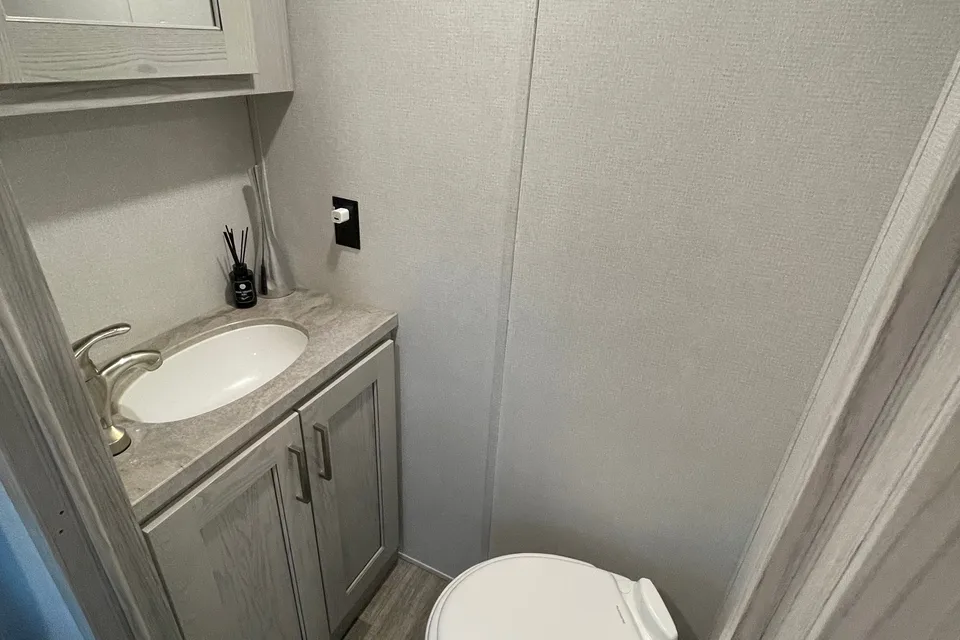 LUXURY Away from home!!! Jonathan’s Montana High Country