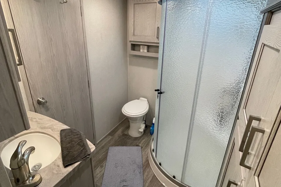LUXURY Away from home!!! Jonathan’s Montana High Country
