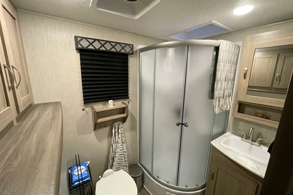 Joe's Coachman 248RBS Freedom Express Travel Trailer