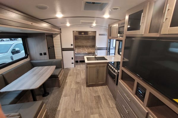 2021 Sunset Trail 242BH