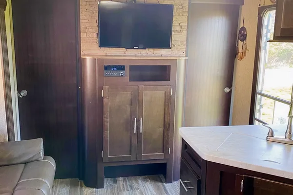 Forest River 26DBH Travel Trailer