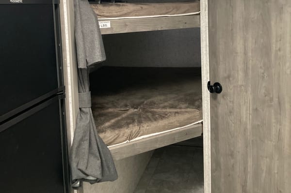 *Riggie Smalls* - Apex Nano 208BHS Travel Trailer