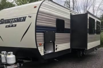 Adam's Sportsmen KZ Travel Trailer