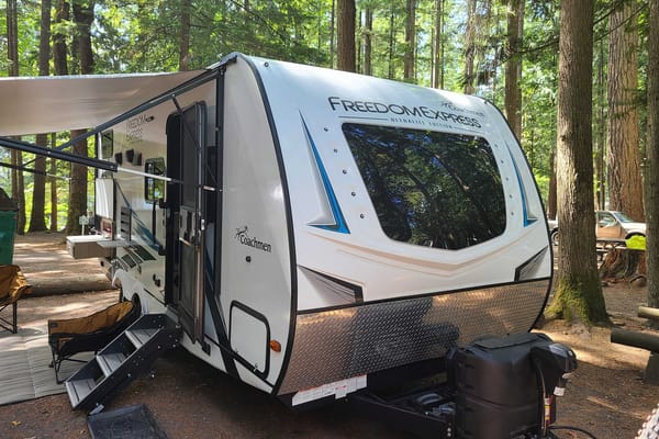 Frank and Karla's Ultralight 26' bunkhouse