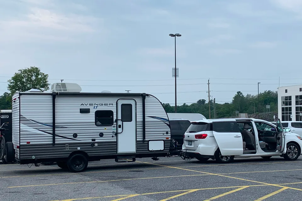 Summer home on wheels! Compact and Cozy RV, perfect for your family.