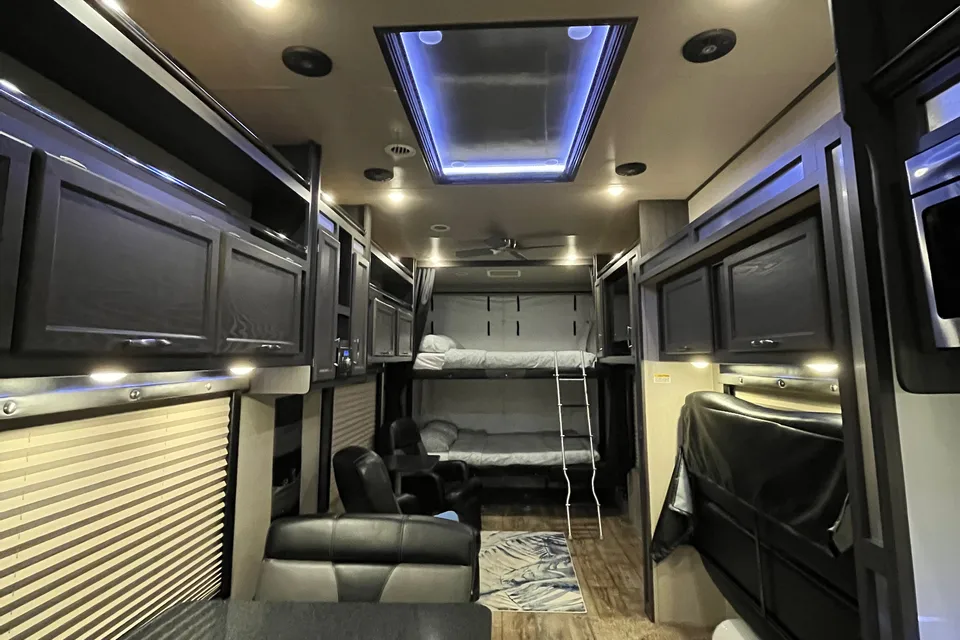 Genesis Supreme Rv 40CR Fifth Wheel Delivery