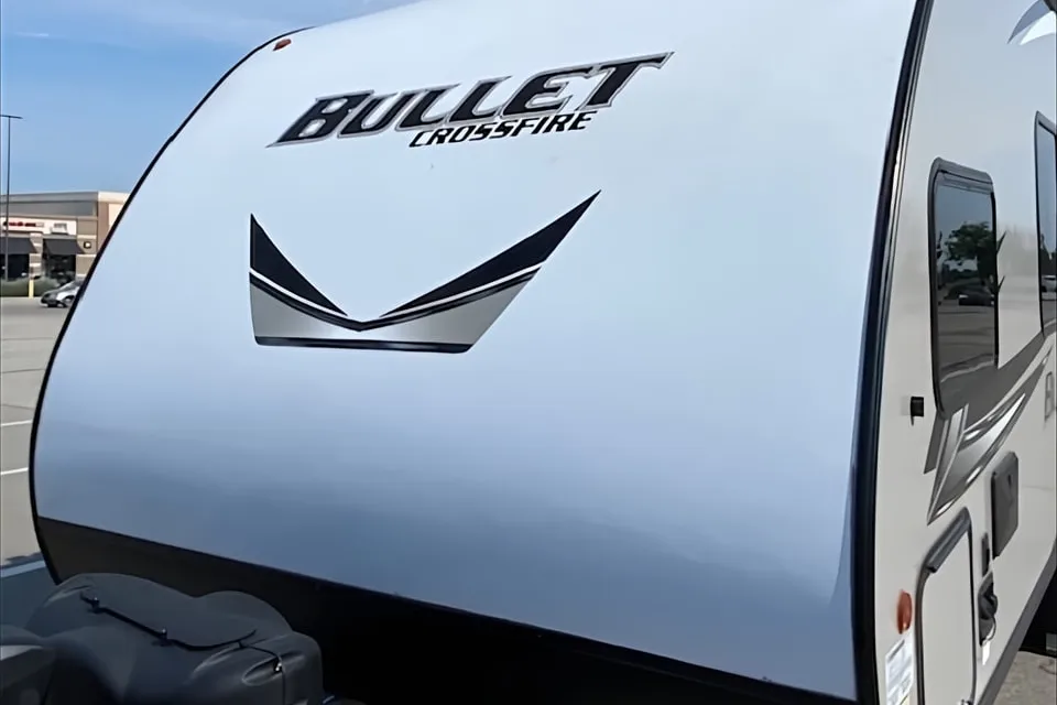 "Zelda" 2021 Keystone Bullet Crossfire 1700BH Travel Trailer