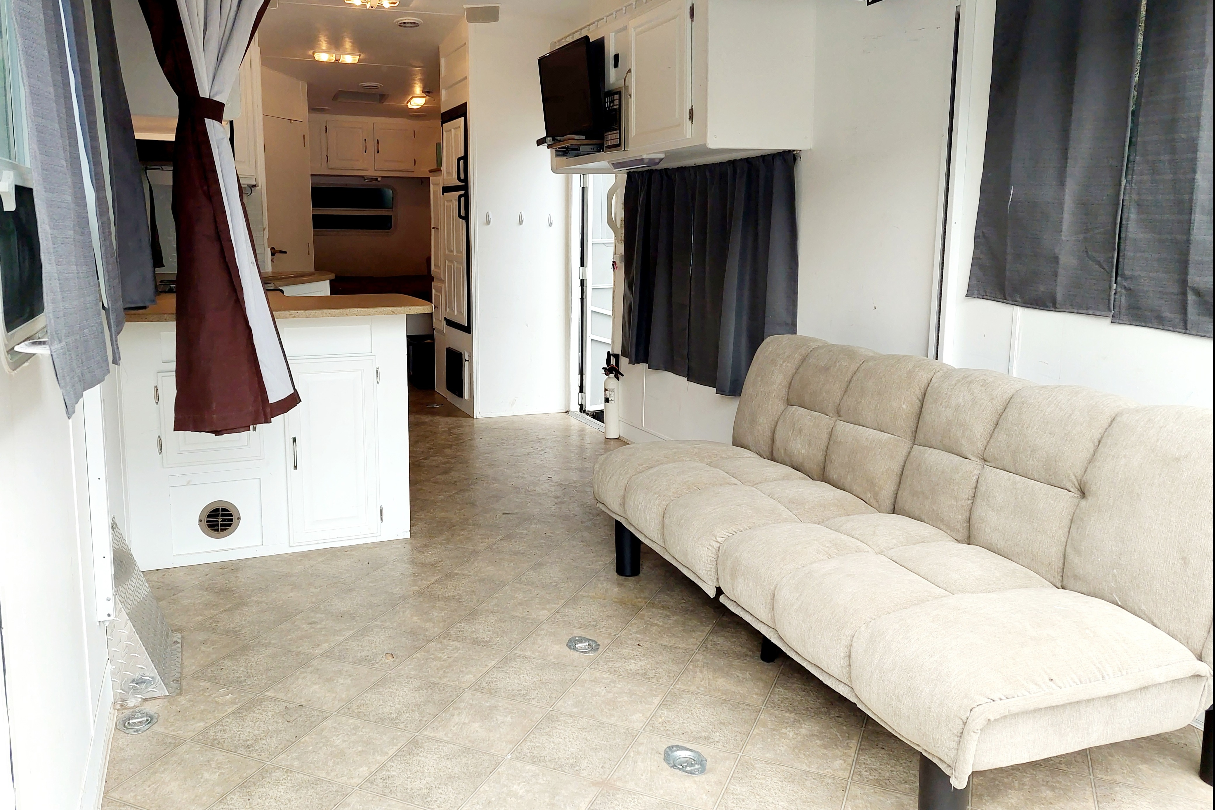 Family Fun Toy Hauler, Great for Hunting, Glamping and Get-Togethers!