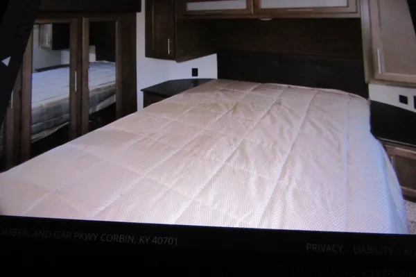 Spacious fifth wheel