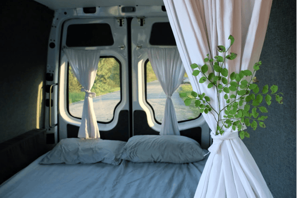 Micheal Scott - Mercedes-Benz Sprinter