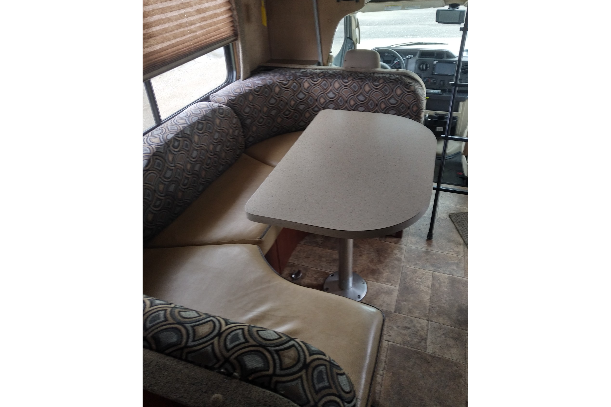 2014 Forest River Sunseeker 2300 Class C