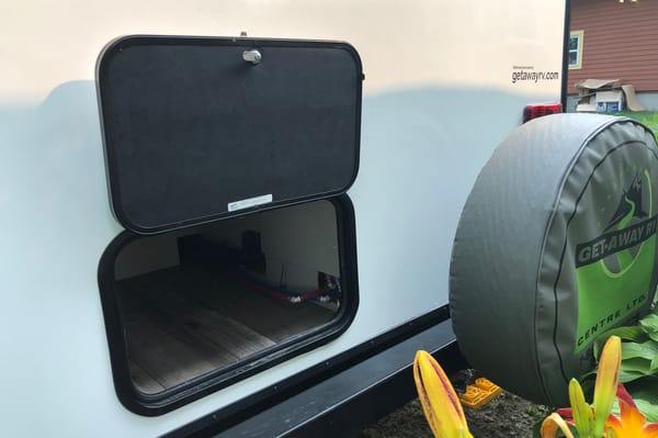 ZZ’s KZ Escape Travel Trailer
