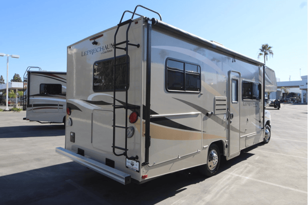 2019 Coachmen Leprechaun
