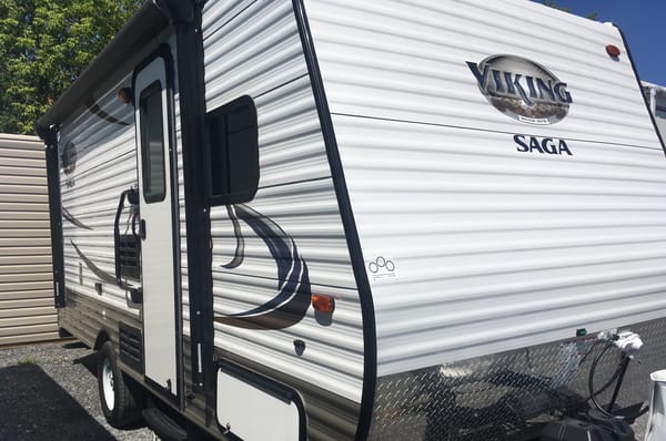 Solar Saga 17ft Camper (2017)