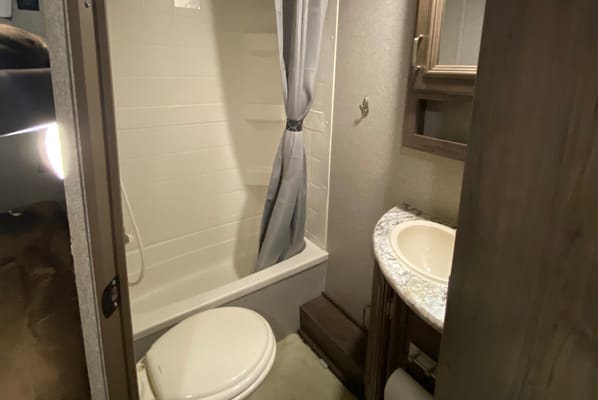 Lisa's Keystone Passport Ultra-lite Travel Trailer