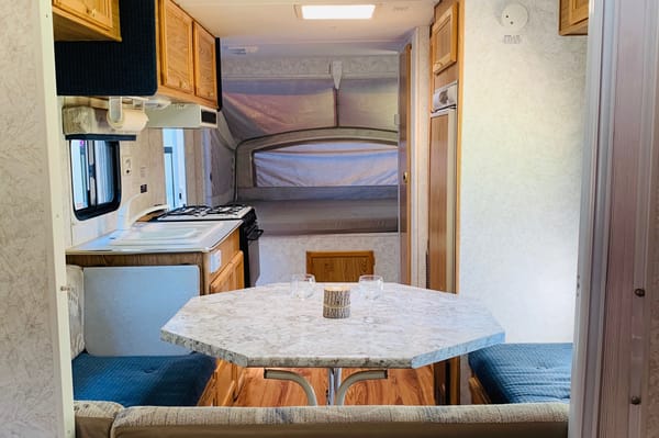 Lite Weight Hybrid Trailer