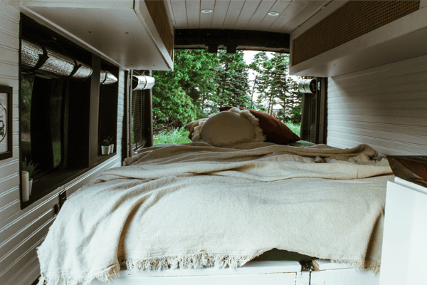 Nomad Untamed – 2015 Ford transit