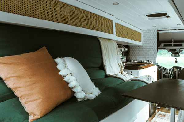 Nomad Untamed – 2015 Ford transit