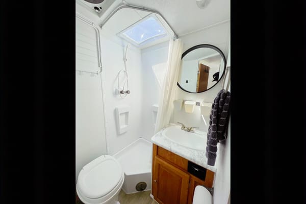 Newly Renovated 2010 Rockwood Roo Hybrid Trailer