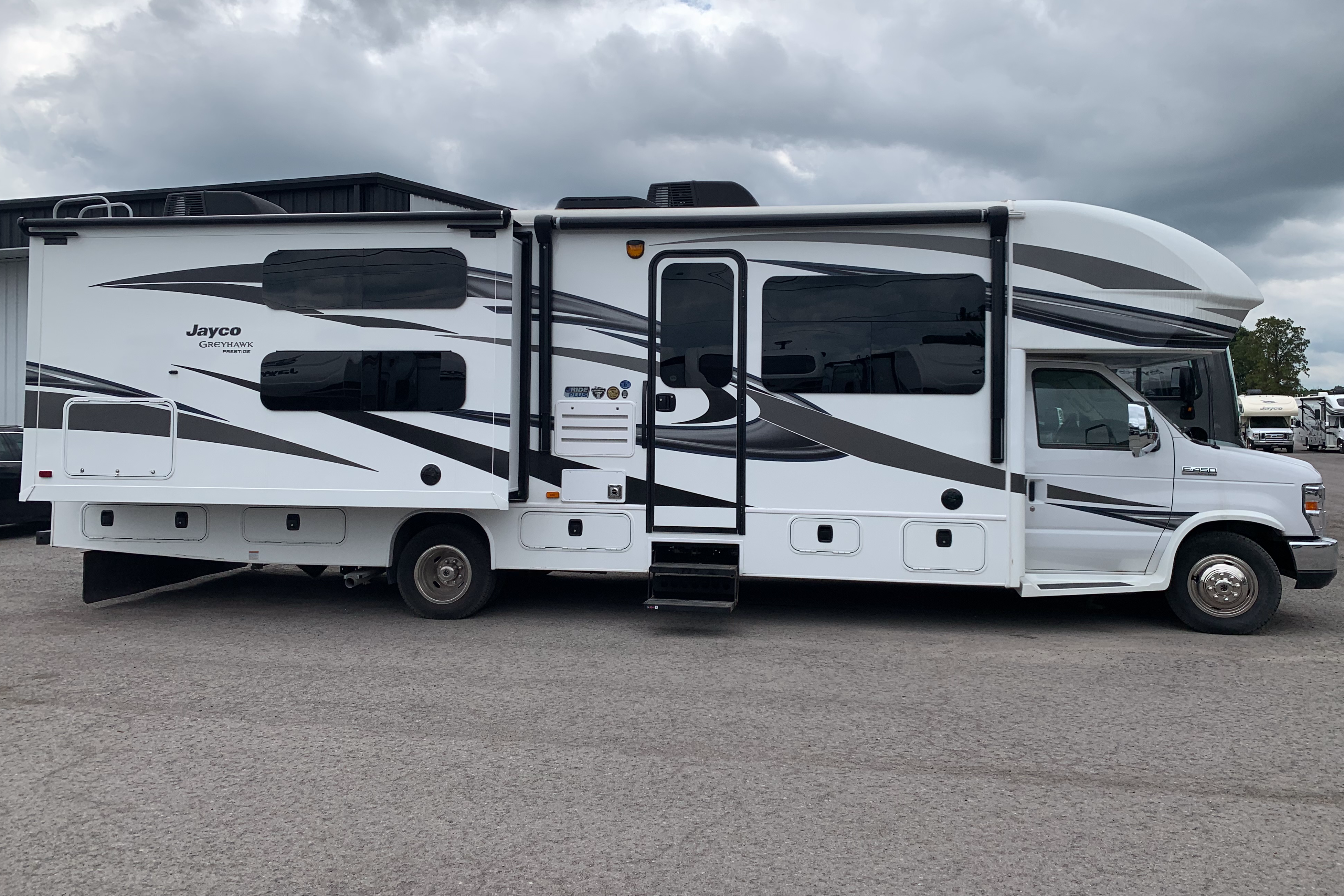 Shawn & Karen's Jayco Greyhawk Prestige Class C