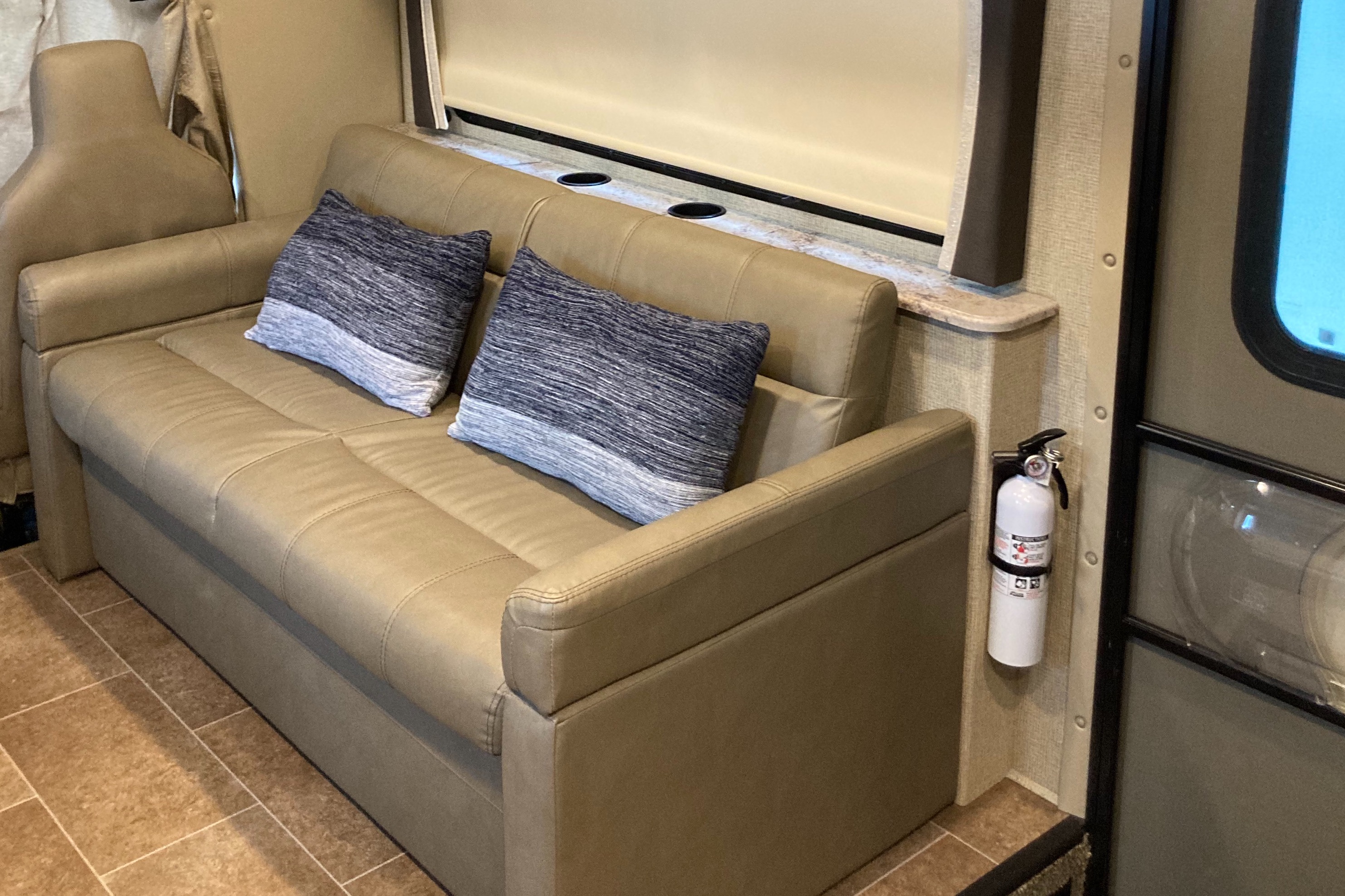 Thorpe’s Chateau on the Go