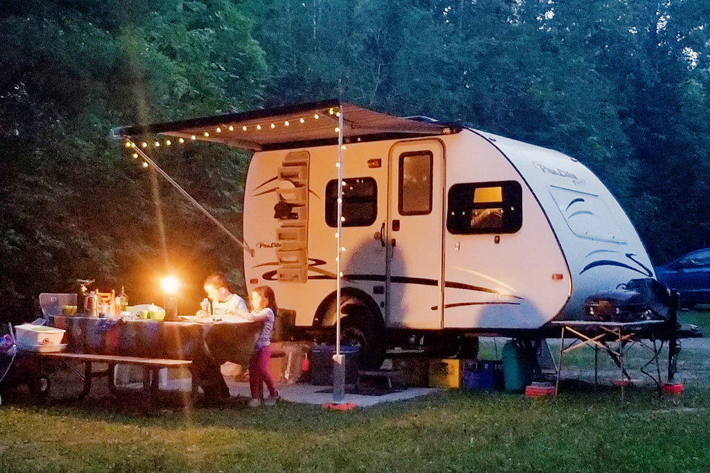 TowME - Prolite Profil 14 with Bunkbeds & Solar