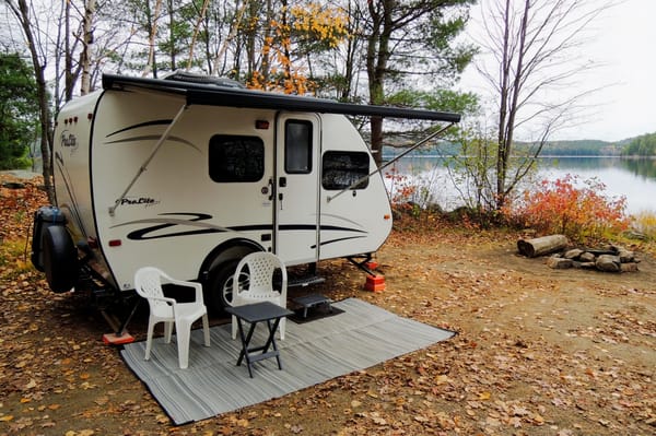 TowME - Prolite Profil 14 with Bunkbeds & Solar